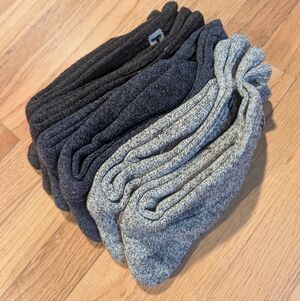 Cozy CAT Brand Gray and Black Knit Socks- Men's Size L